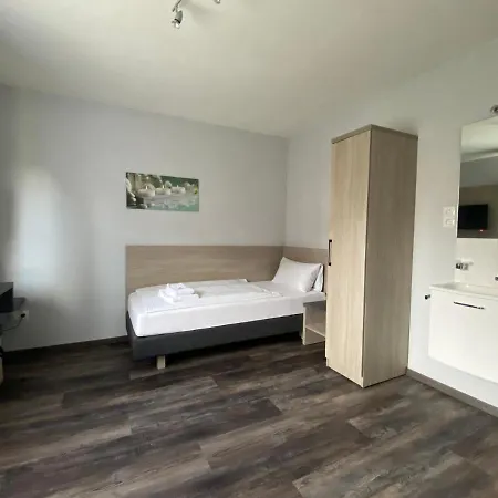 Hotel Landgasthof-bikerhotel Arnold