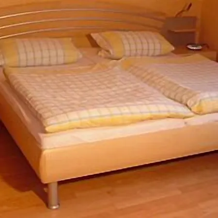 Hotel Landgasthof-bikerhotel Arnold