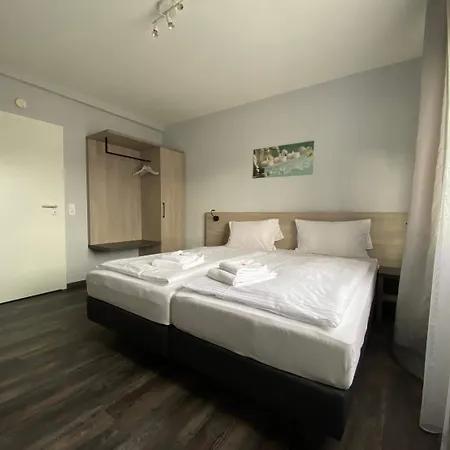 فندق Landgasthof-bikerhotel Arnold