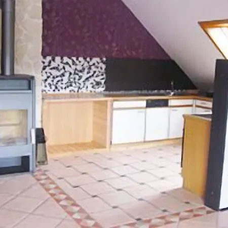 Landgasthof-bikerhotel Arnold Otel