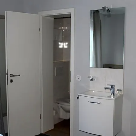 Отель Landgasthof-bikerhotel Arnold 3*