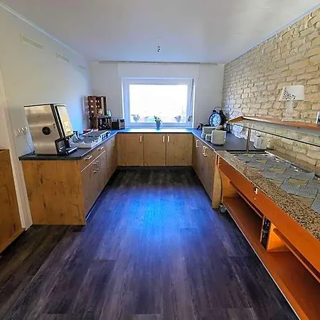 Hotel Landgasthof-bikerhotel Arnold 3*