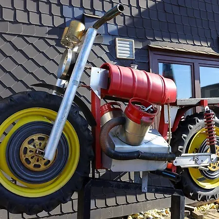 Landgasthof-bikerhotel Arnold Hotel