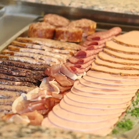 Landgasthof-bikerhotel Arnold 2* Battenberg (Eder)