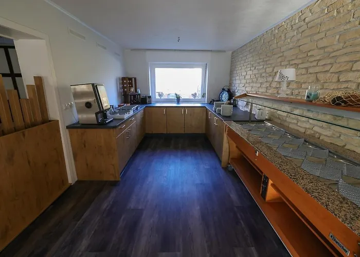 Landgasthof-bikerhotel Arnold 3* Battenberg