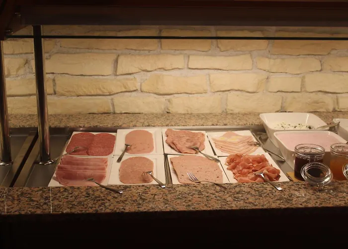 Landgasthof-bikerhotel Arnold Szálloda 3*