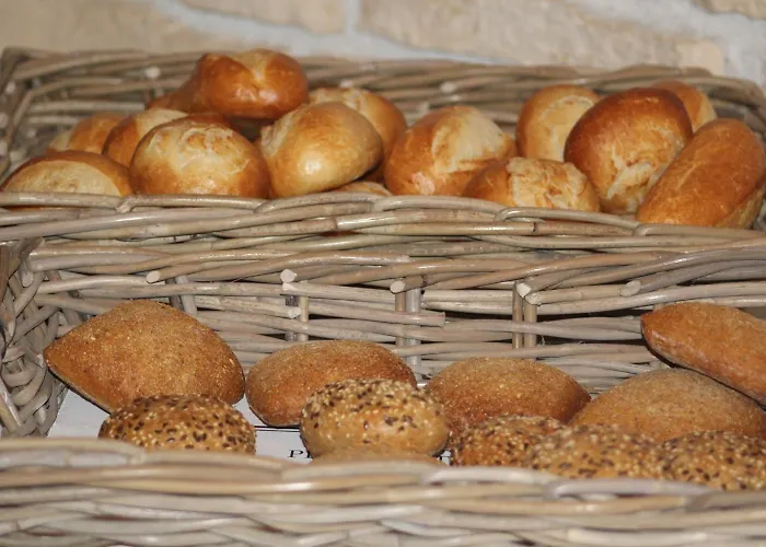 Landgasthof-bikerhotel Arnold Battenberg