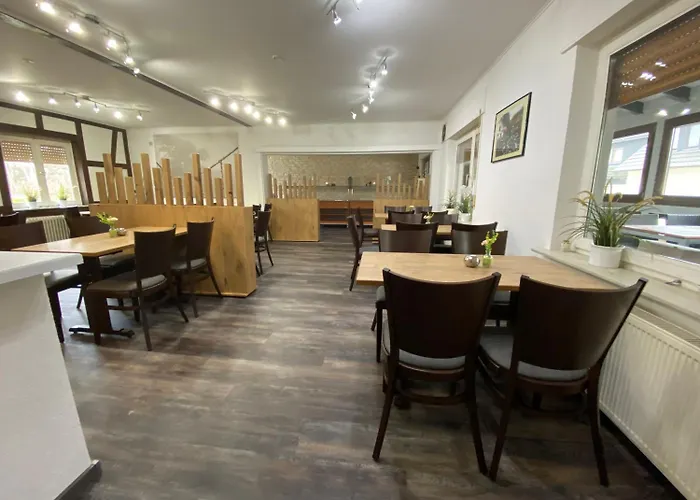 Landgasthof-bikerhotel Arnold 3* Battenberg