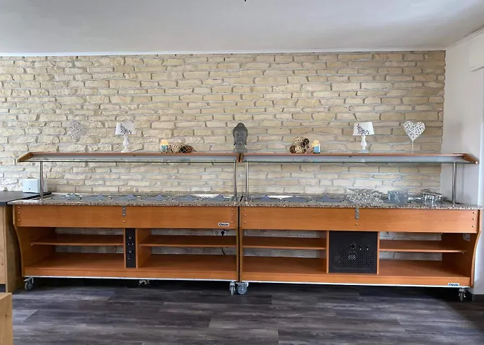 Landgasthof-bikerhotel Arnold