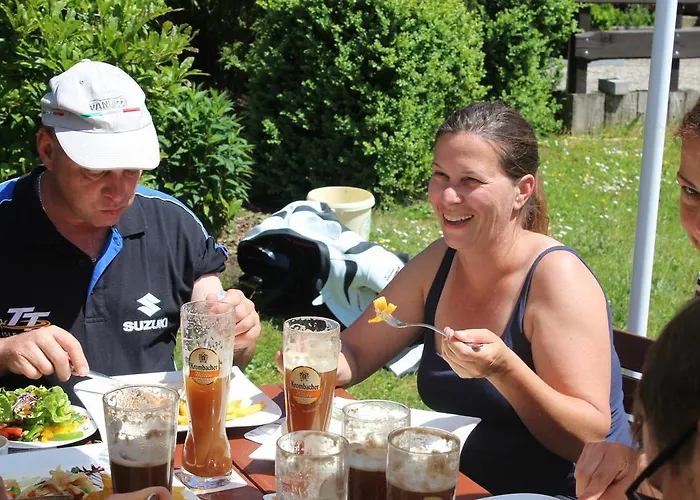 Szálloda Landgasthof-bikerhotel Arnold Battenberg