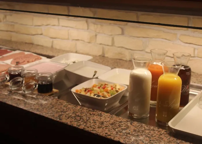 Landgasthof-bikerhotel Arnold Szálloda Battenberg